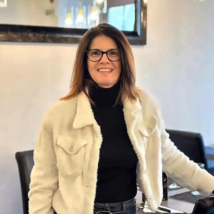 Marilyne, fondatrice de Vitalion, dans son restaurant